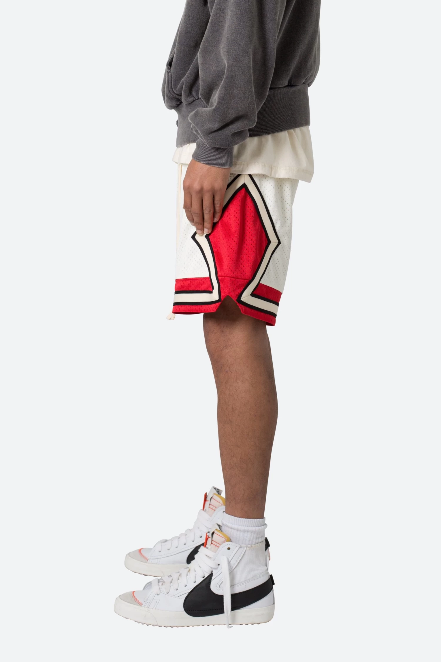 Classic Basketball Shorts - White/Red 7 Classic Basketball Shorts - White/Red - Image 5