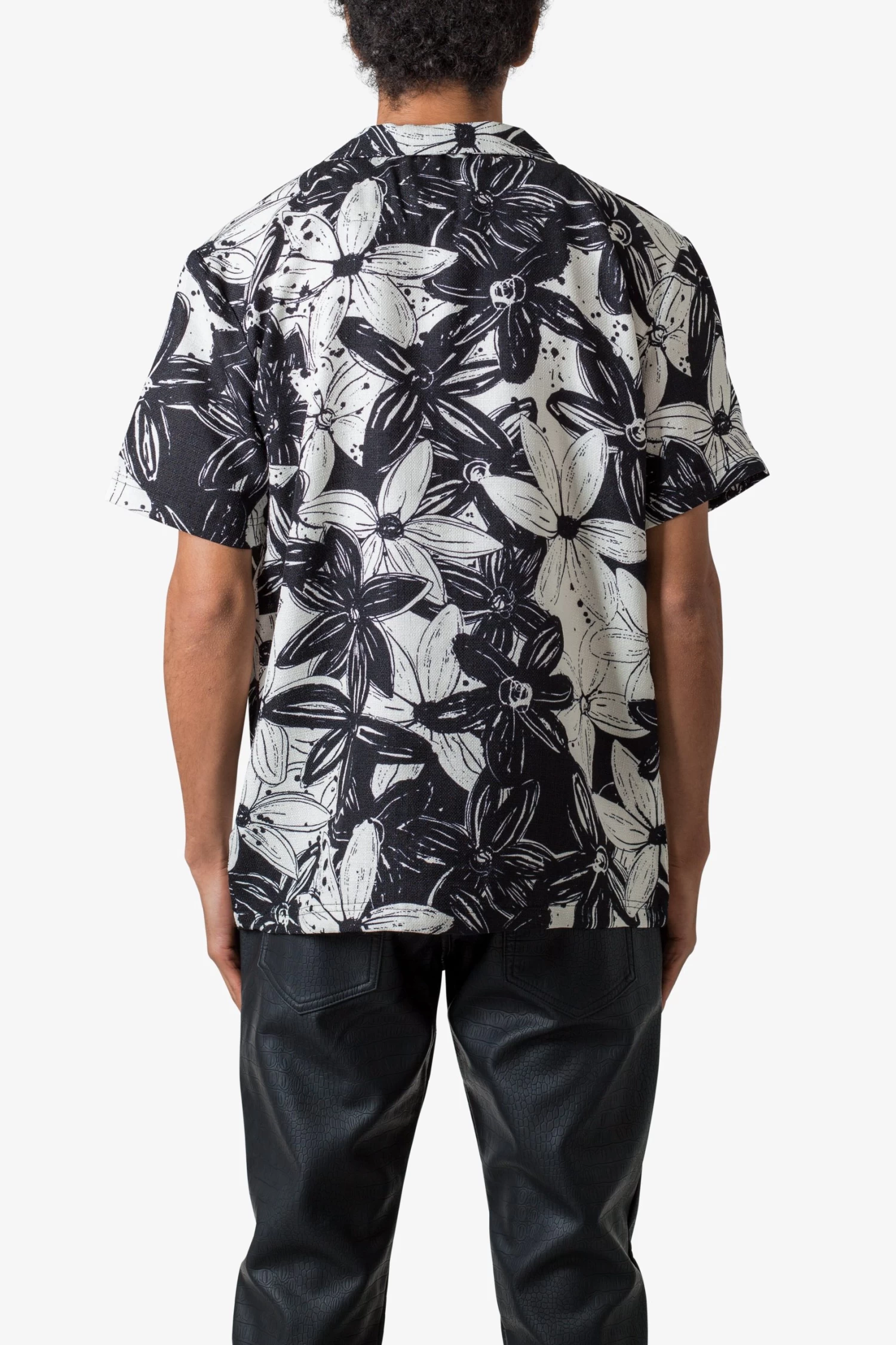 Linen Blend S/S Shirt - Black Floral 7 Linen Blend S/S Shirt - Black Floral - Image 5