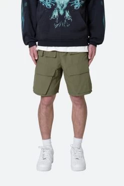 Nylon Cargo Traveler Shorts - Olive