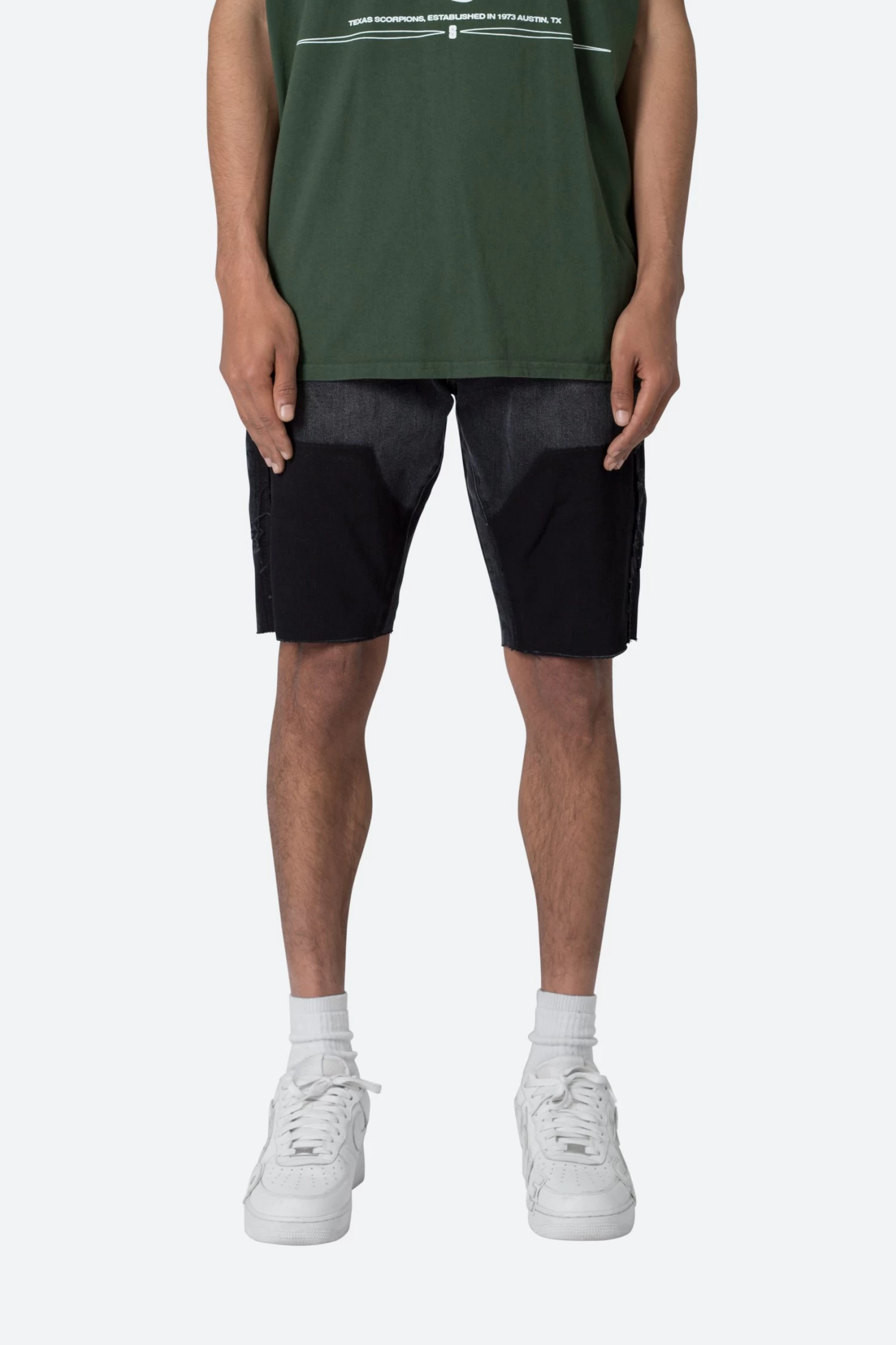 R118 Denim Shorts - Black 4 R118 Denim Shorts - Black - Image 2