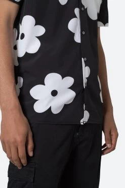 S/S Button Up Shirt - Daisy Print -clothing SS Button Up Shirt Daisy Print 8