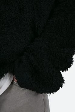 Sherpa Pullover - Black -clothing Sherpa Pullover Black 8