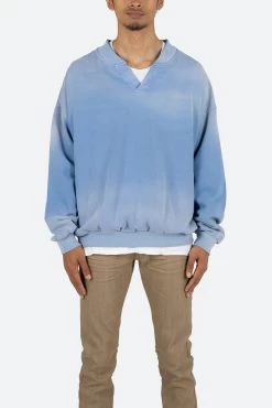 Vintage Henley Crewneck - Light Blue